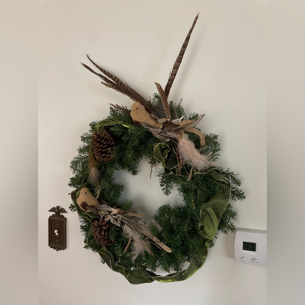 Rustic Wildlife Winter Wreath 17” by 19” Holiday Christmas